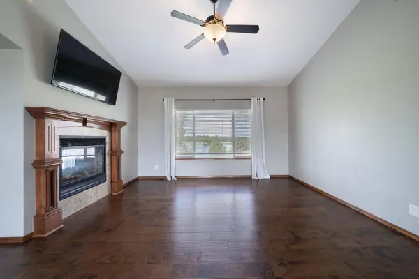 1245 N Countrywalk st, Rose Hill, KS 67133