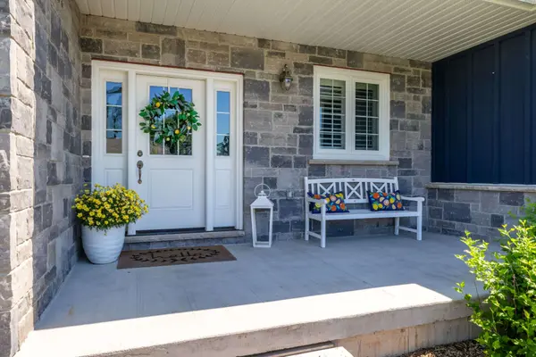 19 Cheslock CRES, Oro-medonte, ON L3V 8N8