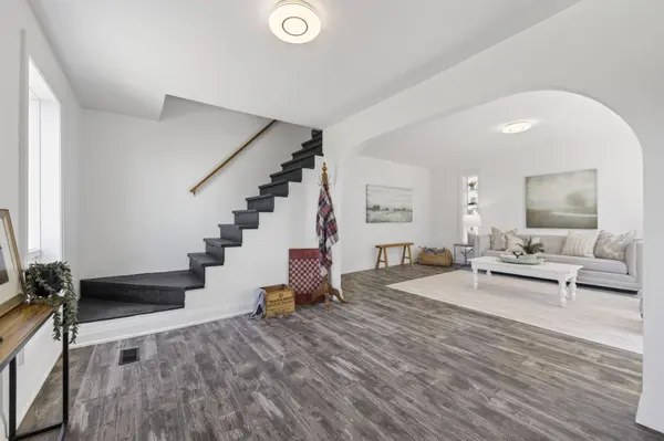 261 Portage RD, Kawartha Lakes, ON K0M 1B0