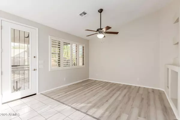 18040 W SPENCER Drive, Surprise, AZ 85374