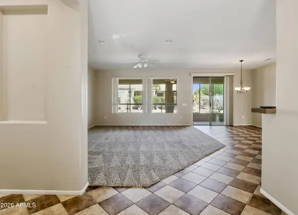 18012 W TIERRA DEL SOL Drive, Surprise, AZ 85387