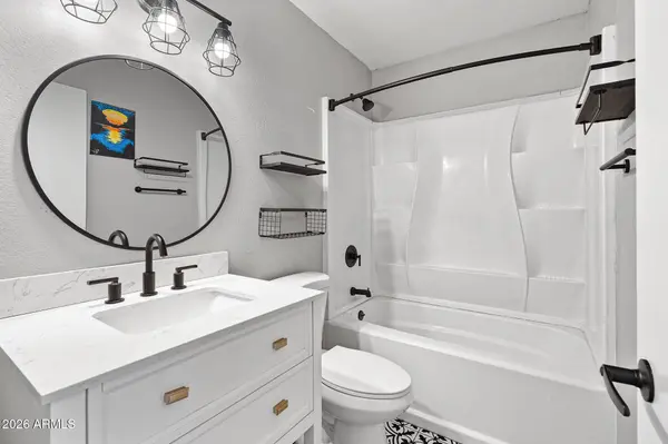 3101 W LOMA Lane, Phoenix, AZ 85051