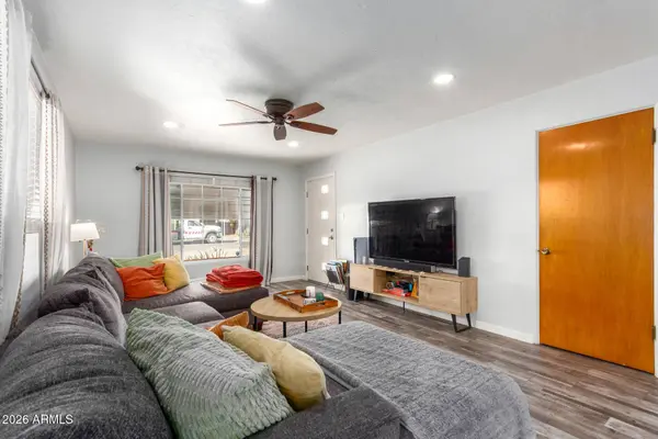 2311 N 30TH Place, Phoenix, AZ 85008