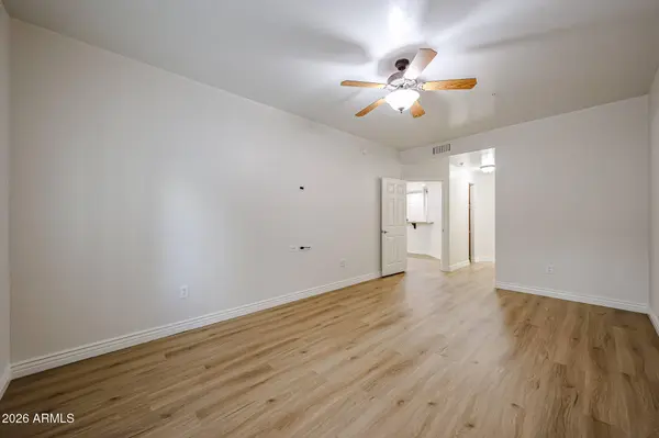 5450 E DEER VALLEY Drive #1001, Phoenix, AZ 85054