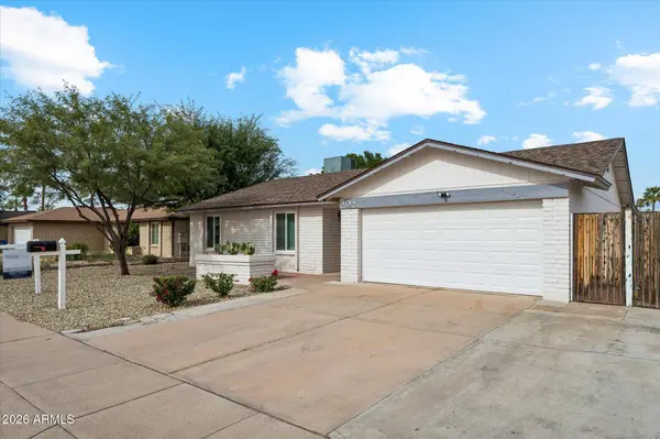 902 W BARROW Drive, Chandler, AZ 85225