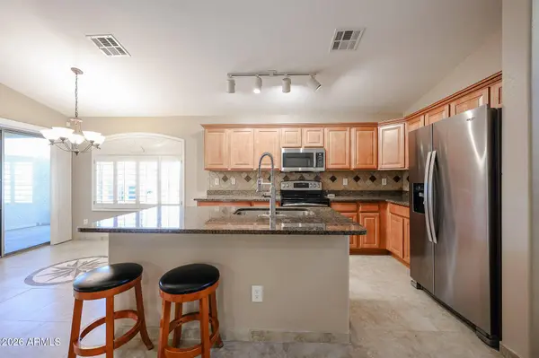 2725 E MINE CREEK Road #1238, Phoenix, AZ 85024
