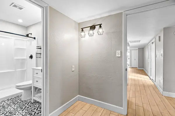 3101 W LOMA Lane, Phoenix, AZ 85051