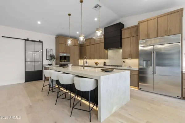 8701 E VISTA Drive, Scottsdale, AZ 85250