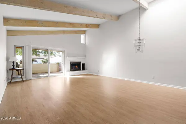 2717 E SHAW BUTTE Drive, Phoenix, AZ 85028