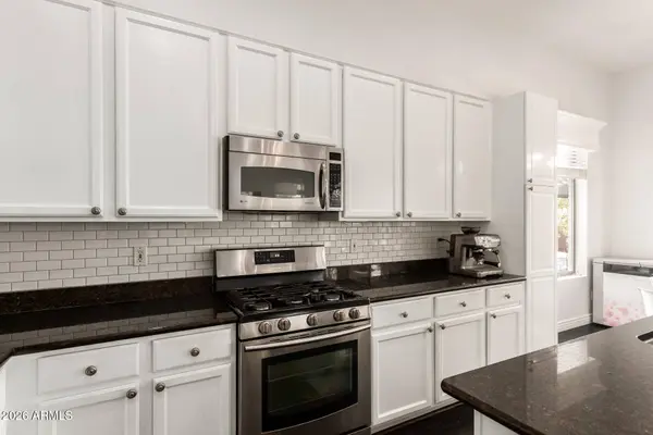 5030 E KIRKLAND Road, Phoenix, AZ 85054