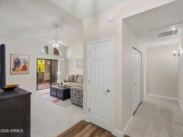 9600 N 96TH Street #212, Scottsdale, AZ 85258