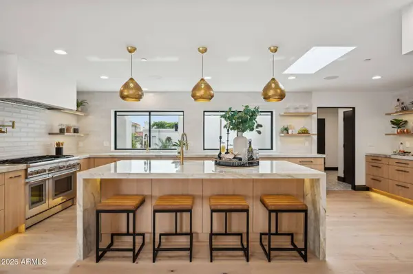 10874 E PALOMINO Road, Scottsdale, AZ 85259