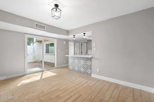 3101 W LOMA Lane, Phoenix, AZ 85051