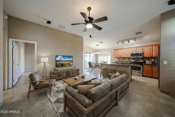 2725 E MINE CREEK Road #1238, Phoenix, AZ 85024