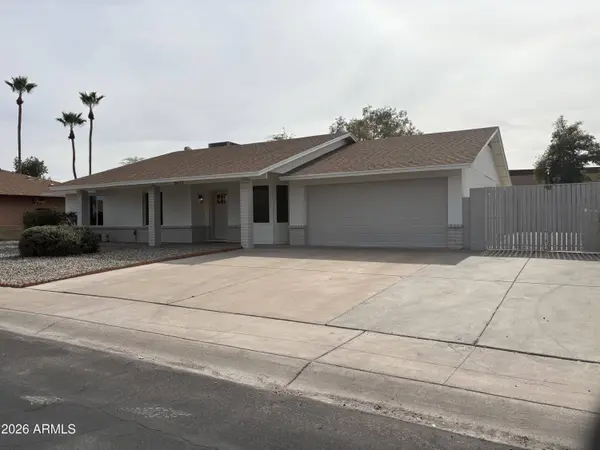 5723 W SUNNYSLOPE Lane, Glendale, AZ 85302