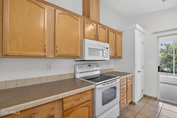 2550 S ELLSWORTH Road #396, Mesa, AZ 85209