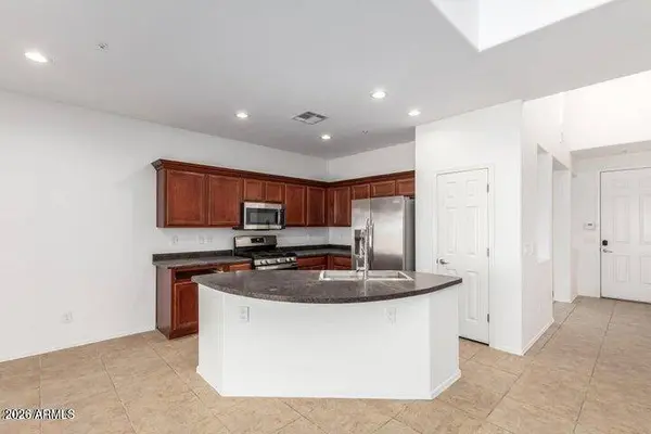 12160 W CHASE Lane, Avondale, AZ 85323