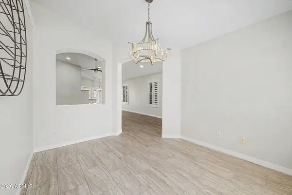 8160 W MARY ANN Drive, Peoria, AZ 85382