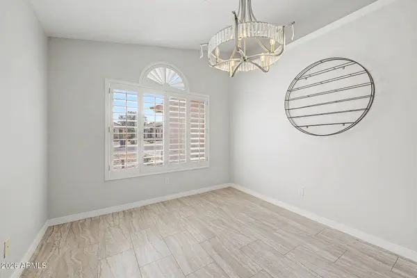 8160 W MARY ANN Drive, Peoria, AZ 85382