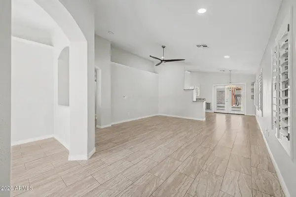 8160 W MARY ANN Drive, Peoria, AZ 85382