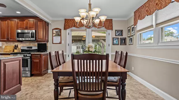 687 CEDARBROOK RD, Southampton, PA 18966