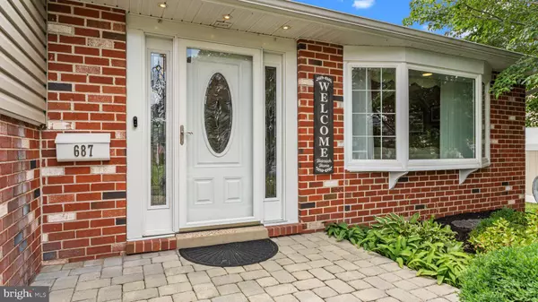 687 CEDARBROOK RD, Southampton, PA 18966