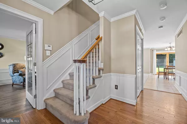 275 W SANDY RIDGE RD, Doylestown, PA 18901