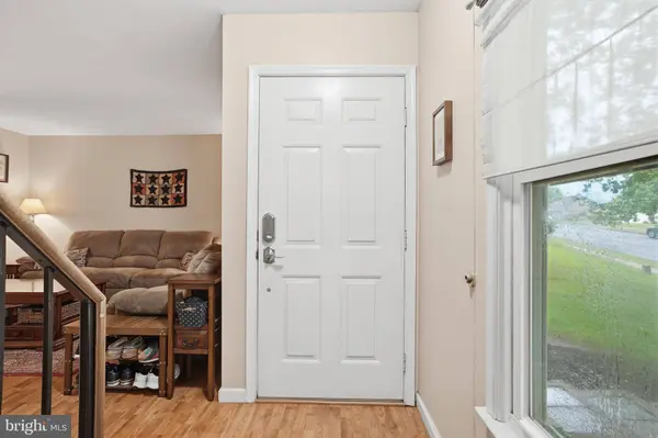 996 RILL RD, Reading, PA 19606