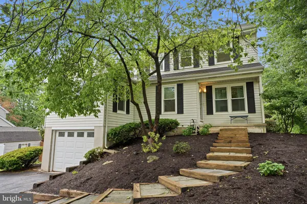 996 RILL RD, Reading, PA 19606