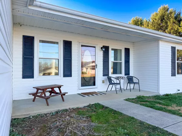 2001 Old Whitley Road, London, KY 40744