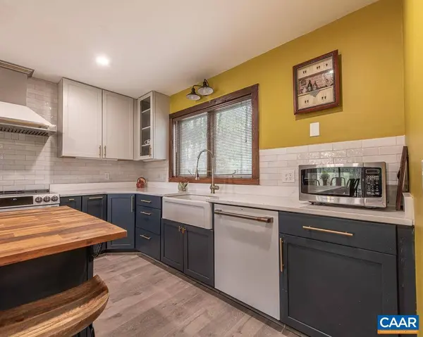 274 LAUREL SPRINGS DR, Wintergreen, VA 22967