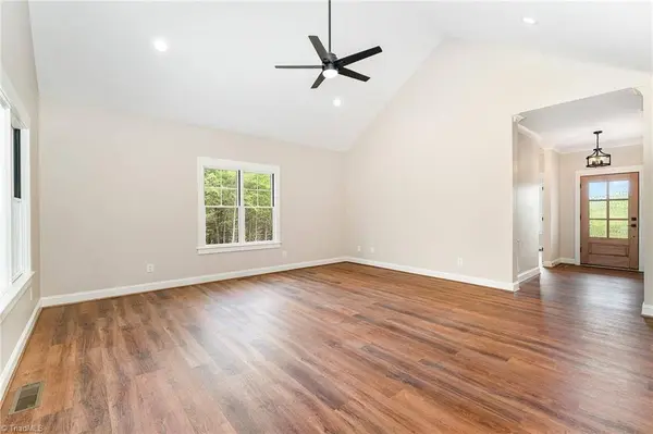 497 Gallagher's WAY, Eden, NC 27288