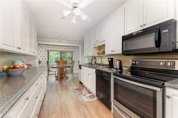 634 Highland DR, Eden, NC 27288