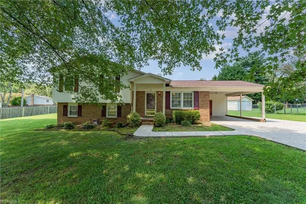 150 Fieldale DR, Stoneville, NC 27048