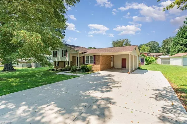 150 Fieldale DR, Stoneville, NC 27048