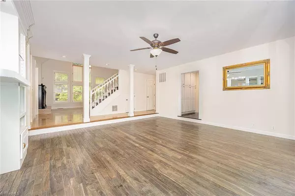 395 Bent Creek TRL, Kernersville, NC 27284