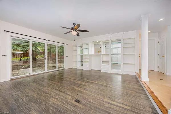 395 Bent Creek TRL, Kernersville, NC 27284