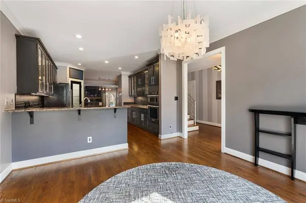 6 Hines Park LN, Greensboro, NC 27455-9338