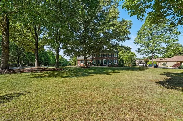 1853 Indian TRL, Eden, NC 27288