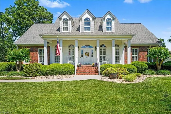 225 Devonway ST, Eden, NC 27288