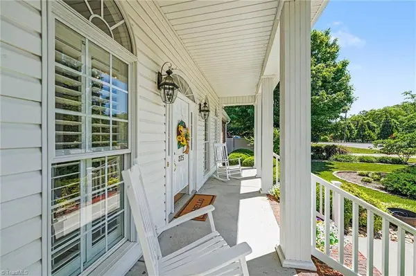 225 Devonway ST, Eden, NC 27288