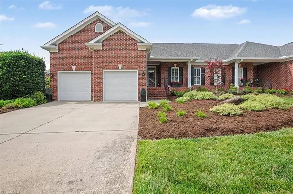 529 Bermuda DR, Eden, NC 27288-9577