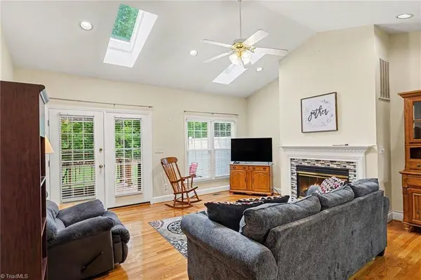 307 Oleander DR #C, Eden, NC 27288-9577