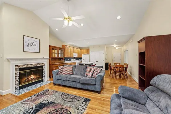 307 Oleander DR #C, Eden, NC 27288-9577