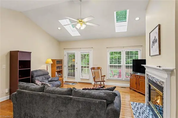 307 Oleander DR #C, Eden, NC 27288-9577