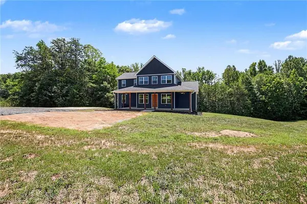 299 T Birch TRL, Stokesdale, NC 27357