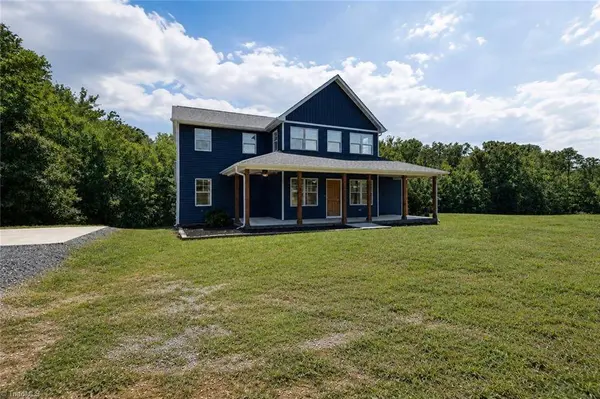 299 T Birch TRL, Stokesdale, NC 27357