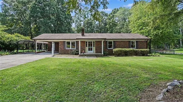 132 Cedarwood DR