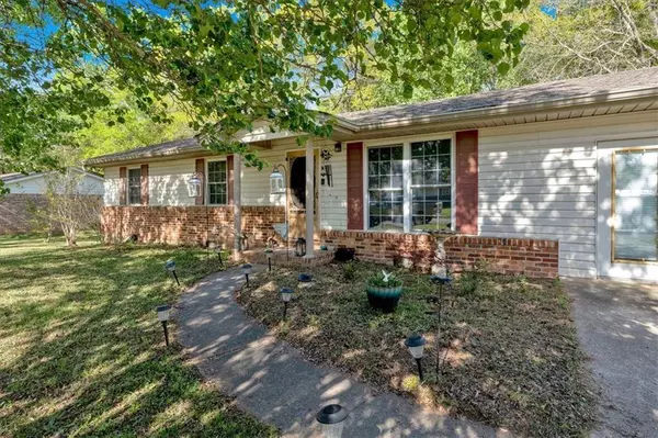 546 Pine ST, Cedartown, GA 30125