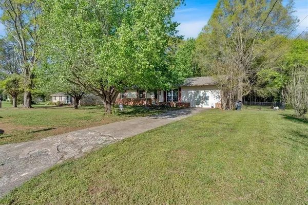 546 Pine ST, Cedartown, GA 30125